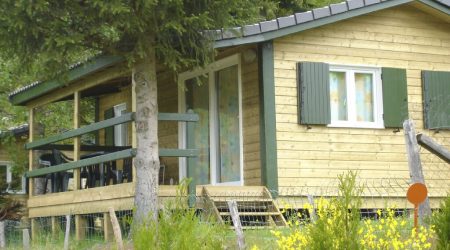 Camping Auvergne | Camping Saint Flour entre lacs et volcans du Cantal